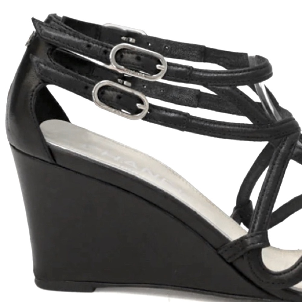 Chanel Black leather criss-cross buckle strap heeled gladiator wedge sandals - Picture 5 of 8